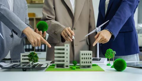 Commercial Property Basics Guide: Key Insights, Tips, and Practical Overview